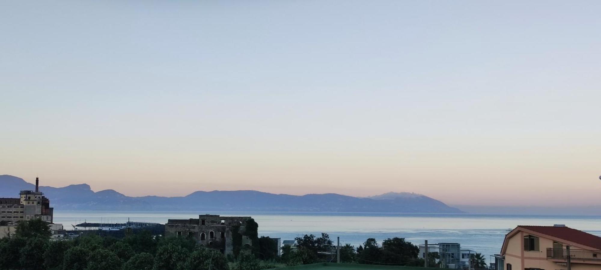 Casa Vacanze Villa Esterina Ercolano Luaran gambar